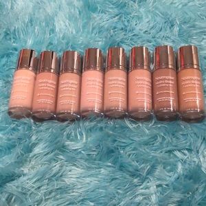 Makeup - New Neutrogena Hydro Boost Hydrating Tint Makeup - New Neutrogena Hydro Boost Hydrating Tint